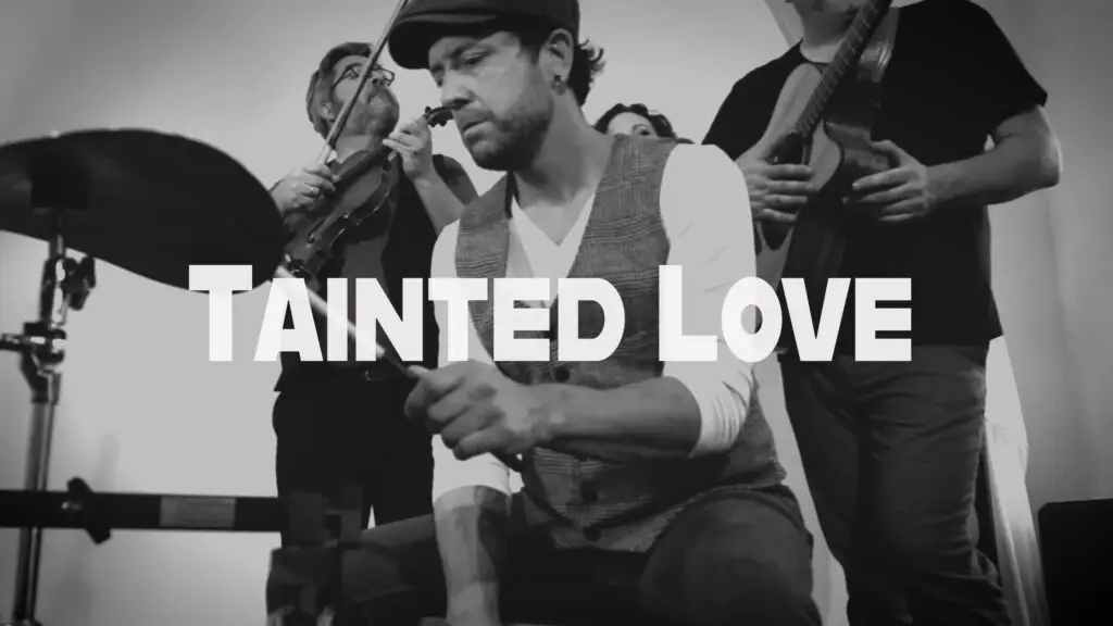 Thumbnail for Video Tainted Love performed by What Time Is It? Mr. Fox